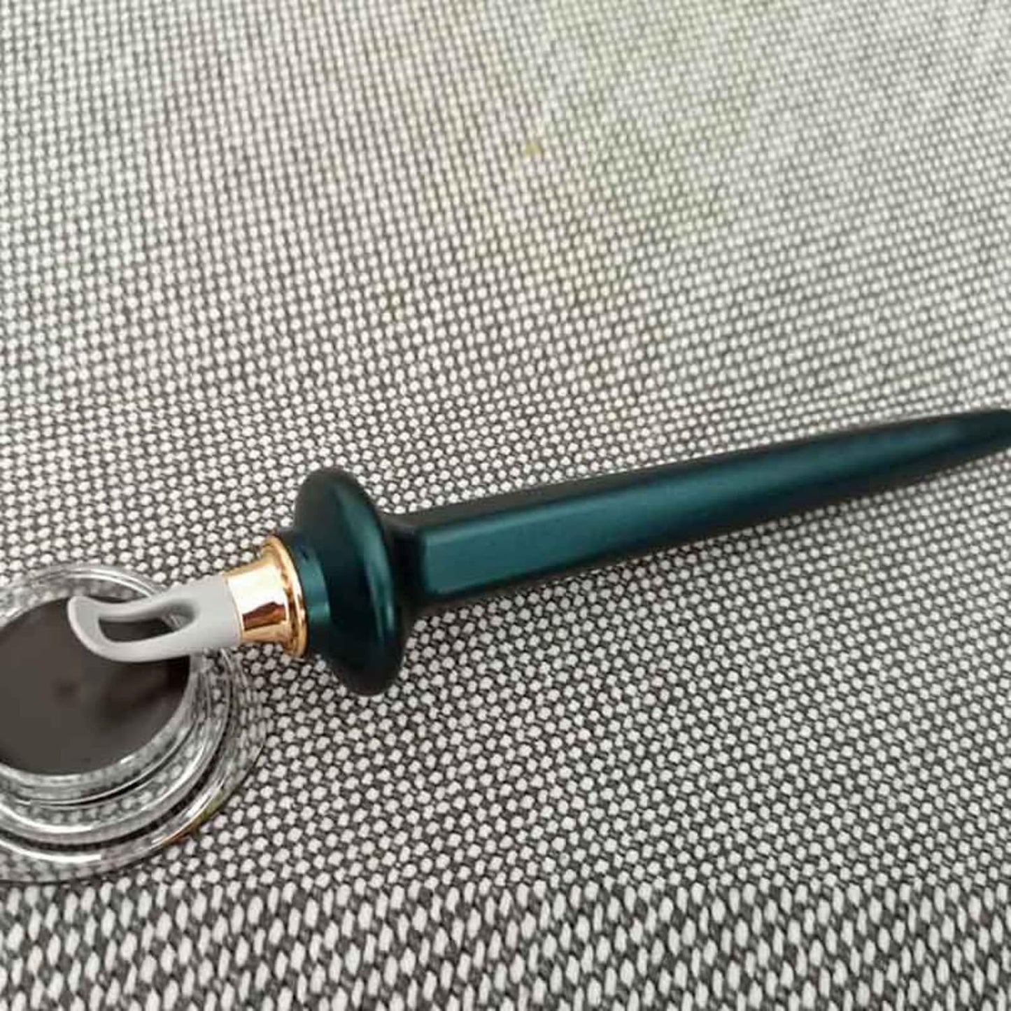 Aurece – Silicone Eyeliner Brush with Waterproof Cream