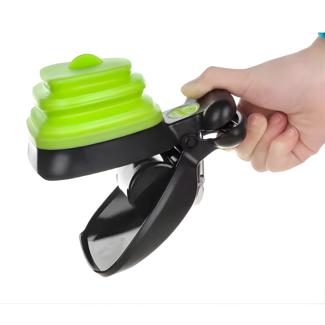 Dog Pet Travel Foldable Pooper Scooper With 1 Roll Decomposable bags Poop Scoop Clean Pick Up Excreta Cleaner