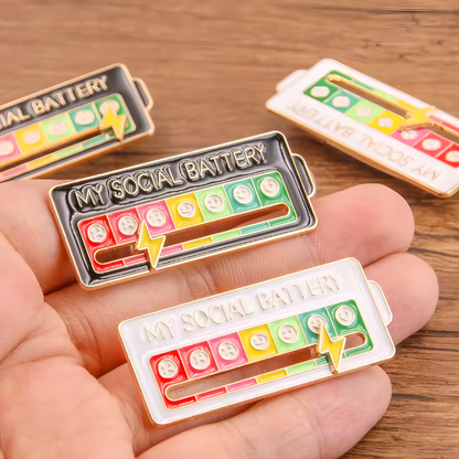 Mood Conversion Energy Brooch for Women Men My Social Battery Badge Expression Pins Brooches on Clothes