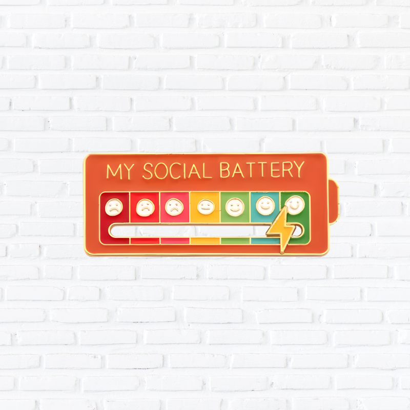 Mood Conversion Energy Brooch for Women Men My Social Battery Badge Expression Pins Brooches on Clothes