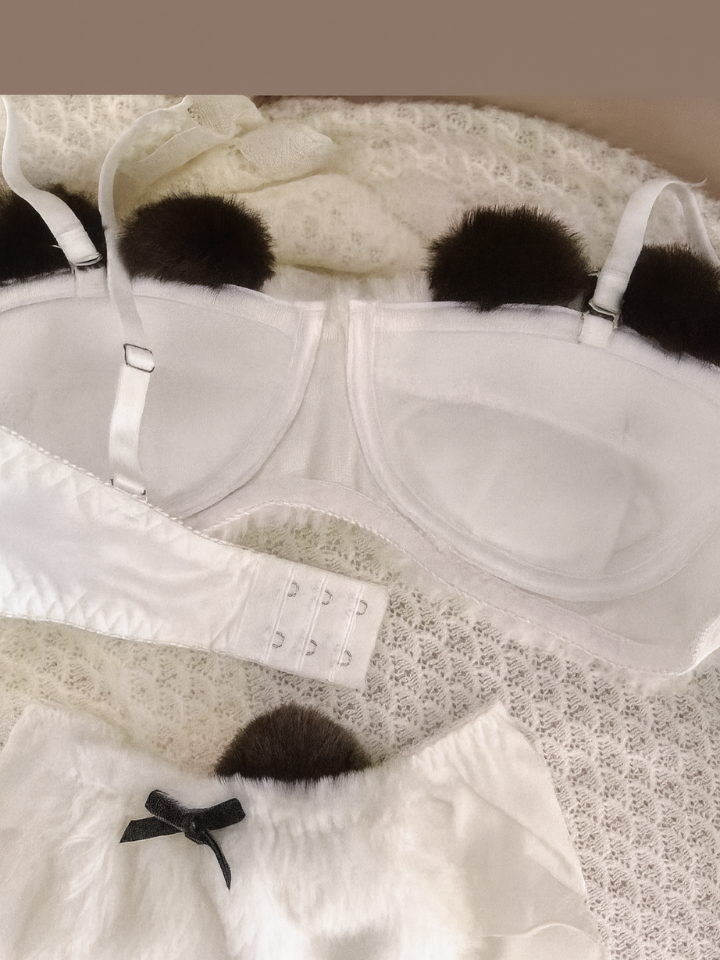 Winter_Lingerie_for_Women_Japanese_Girls_Students_Plush_Sexy_Bras_Wireless_Cartoon_Bear_Cat_Bra_Set_Soft_Undies_Girlfriend_Gift_1